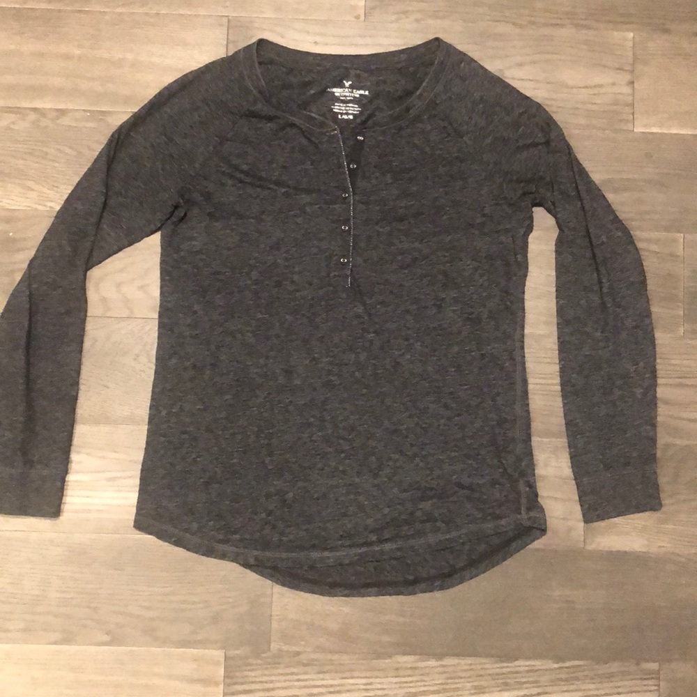 AE Henley top